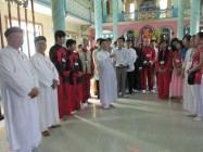 PHÁI ĐOÀN ĐẠI BIỂU CÁC DÂN TỘC TIÊU BIỂU, THANH NIÊN ƯU TÚ QUẬN 5 ĐẾN THĂM THÁNH THẤT SÀIGÒN