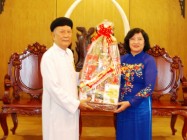 BAN ĐẠI DIỆN HỘI THÁNH TỈNH TÂY NINH CHÚC TẾT ẤT MÙI 2015 LẢNH ĐẠO TỈNH TÂY NINH