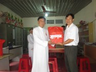 BAN DÂN VẬN TỈNH ỦY VÀ BAN TÔN GIÁO TỈNH TÂY NINH TẶNG QUÀ TRUNG THU CHO BAN ĐẠI DIỆN HỘI THÁNH TỈNH TÂY NINH