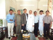 VIÊN CHỨC CHÍNH QUYỀN HOÀNG GIA CAMPUCHIA CHÀO THĂM HỘI THÁNH CAO ĐÀI TÒA THÁNH TÂY NINH