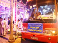 BAN CAI QUẢN HỌ ĐẠO SÀI GÒN TẶNG QUÀ XUÂN CHO ĐỒNG BÀO DÂN TỘC CHƠ RO TẠI HUYỆN ĐỊNH QUÁN-ĐỒNG NAI